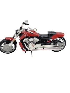 Harley Davidson VRSC V-Rod Muscle Motorcycle Hallmark 2010 Christmas Ornament